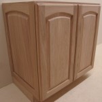 Nichols Guest Vanity With Raised Panel Doors