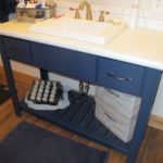 Dakota Lodge Daugs Vanity